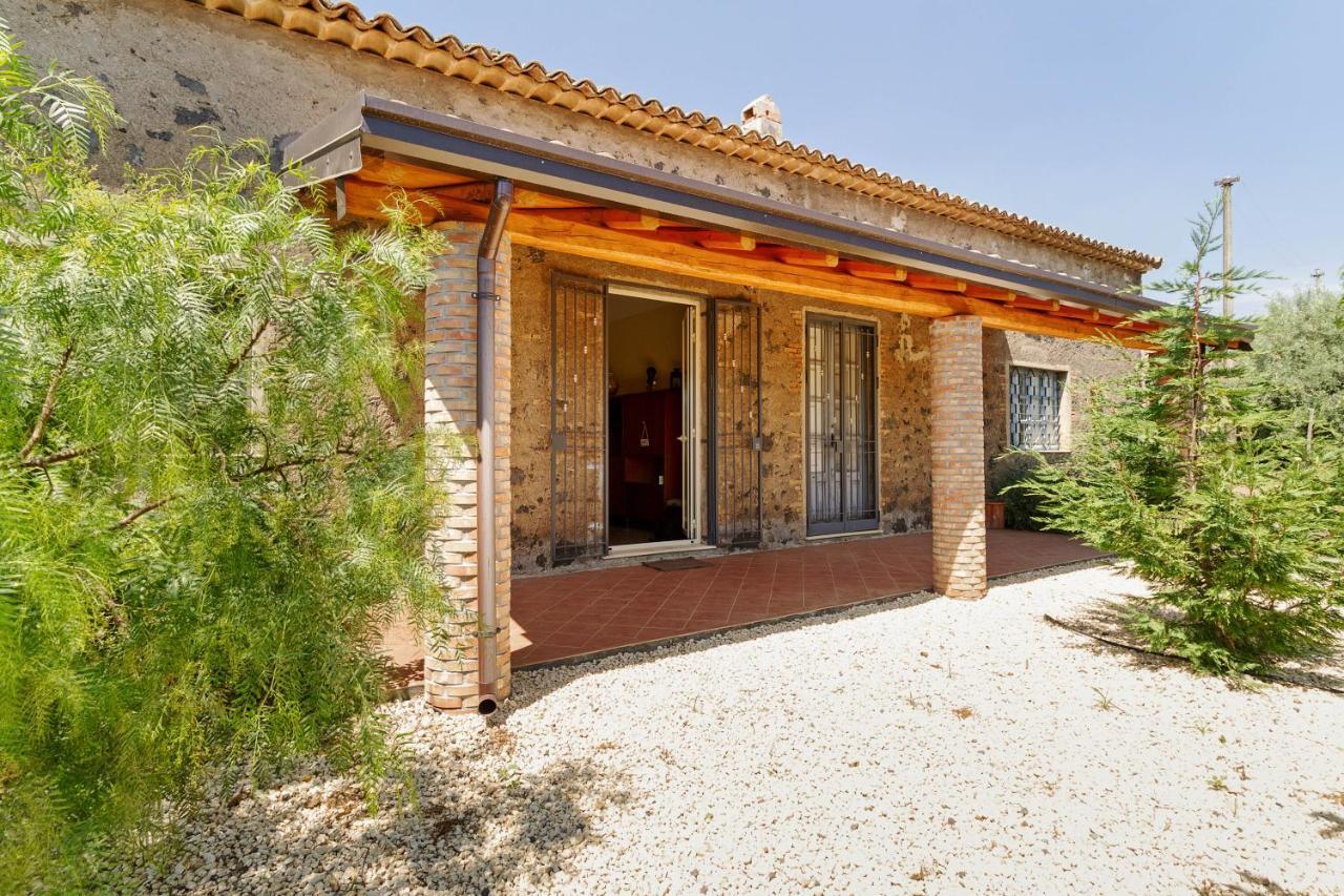 Malicodia Villa Santa Maria di Licodia Exterior foto